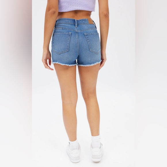 AERO High Rise Stretchy Midi Denim Shorts - Frayed Hem - Medium Denim Blue - Picture 5 of 11